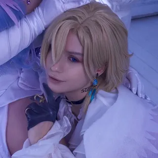 𝐒𝐡𝐢𝐤𝐢 𝐜𝐨𝐬 🗡