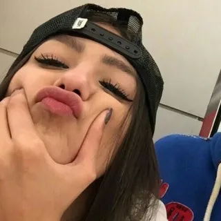 ✿𝗴𝗶𝗳𝘀𝗹𝗮𝗻𝗱𝗶𝗮✿