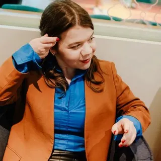 Психолог Даша Краюхина