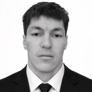 Шах Вперед