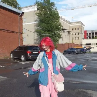 и сюр и слюр