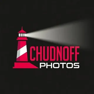 Фотографии Чуднова здесь