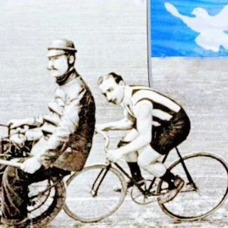 Friedensfahrt Berlin Doku