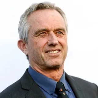 Robert F. Kennedy Jr NOT [FAKE]