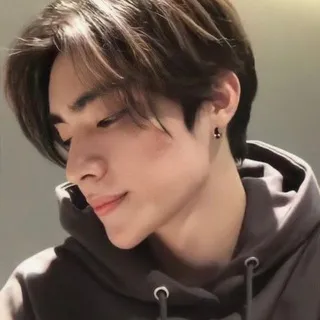 xiao xiao 𐙚
