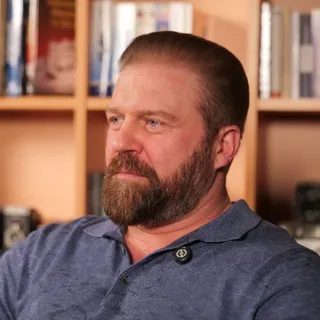 Дмитрий Бобров