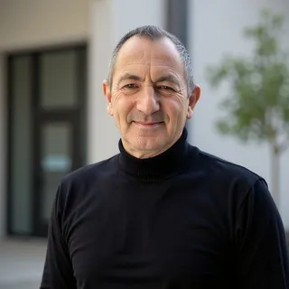 WARRENTHORNTON.COM