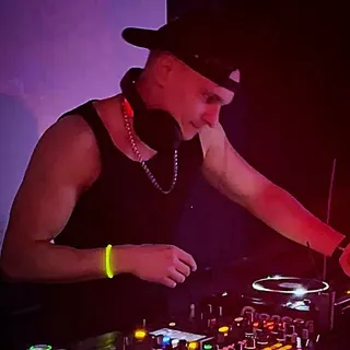 R-SKY (DJ/Music Producer)