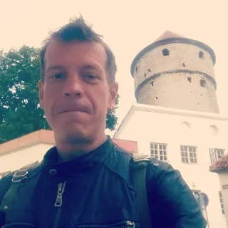 Non stop neurotic cabaret. Ненависть, безумие и котики