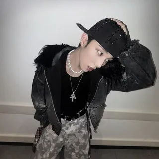 НОВЫЙ КАНАЛ hwang intak