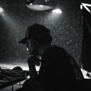 sound by nikwhite