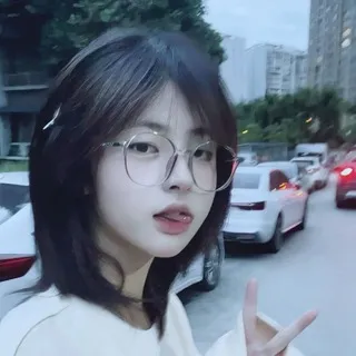 绿帽淫妻真人私信组
