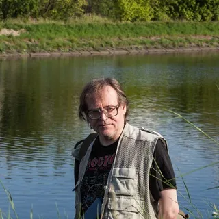 Евгений Лесин