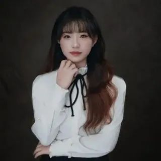 网红吃瓜-萝莉学生妹