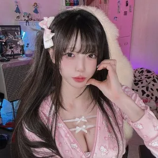 越清纯的女孩越反差！