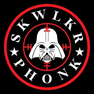 SKWLKR