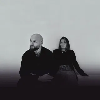 FAMILY OF ARTISTS