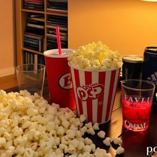 𝐏𝐞𝐥í𝐜𝐮𝐥𝐚𝐬 𝐲 𝐒𝐞𝐫𝐢𝐞𝐬 🍿