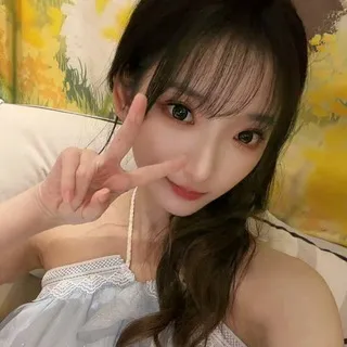 来给生活比个耶