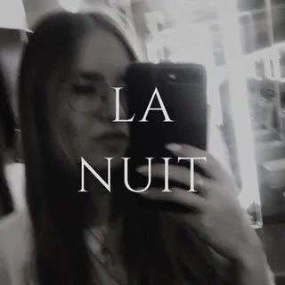 𝙻𝙰 𝙽𝚄𝙸𝚃