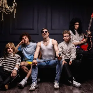 The Queen Pistols Show
