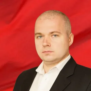 Максим Жарков
