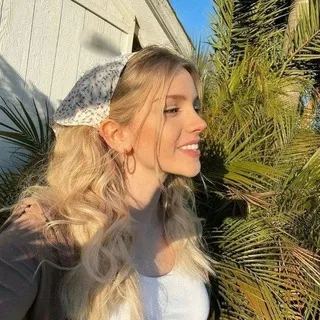 👱‍♀️🧝‍♀️Mujeres Hermosas - Beautiful Women 🧝‍♀️👱‍♀️