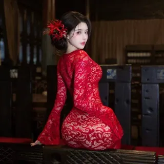 你在盯着我的屁股看吗？