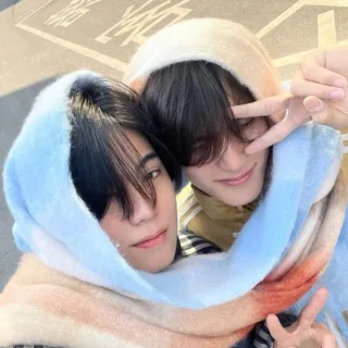 ˎ ও ohm’s ( first ) love