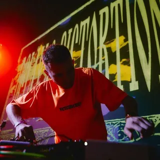 КИТАИNN, the synthesiser // DELAY & DISTORTION