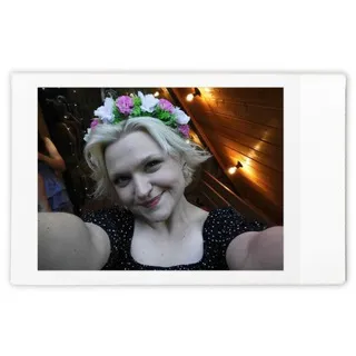 anya kawarysi