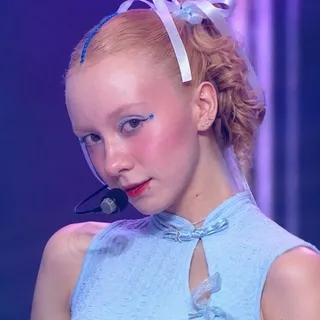 Олечка РеМикс🎀