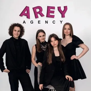 Arey Agency💋