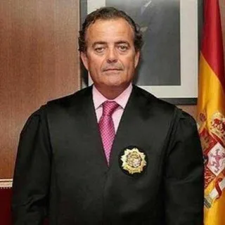 Juez Fernando Presencia ✔