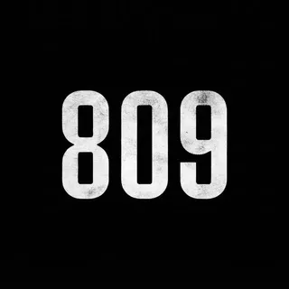 809