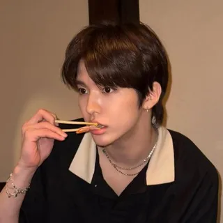 𝙪𝙧𝙛𝙖𝙫𝙨𝙤𝙣𝙜 ᝰ.ᐟ