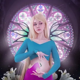 Ariadna Lobe life