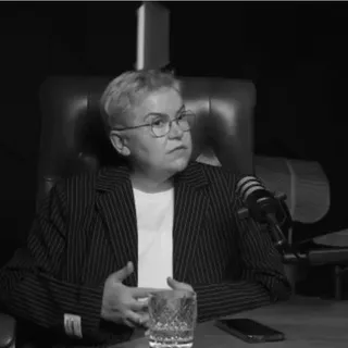 Елена Конотопова