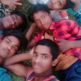 Tvari aur paidi