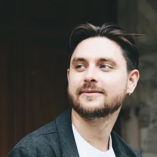 БОГДАН ЛАРИН