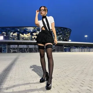 крик в тишине 🌃🦷