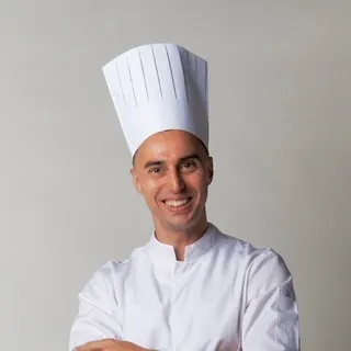 Макс Галишников