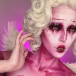 аринбург / contralto queen