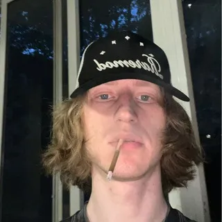 moonluvvski
