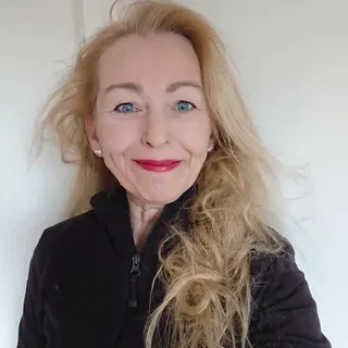 Sylvia NiCKEL | Weniger ist Mehrwert