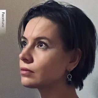 Александра Великова | Четверть с точкой